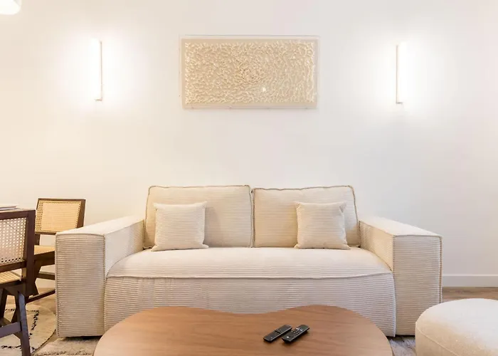 شقة Elegant A Deux Pas Du Moulin Rouge